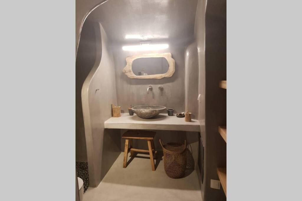 PýrgosSantorini Folia Cave House With Jacuzzi别墅 外观 照片